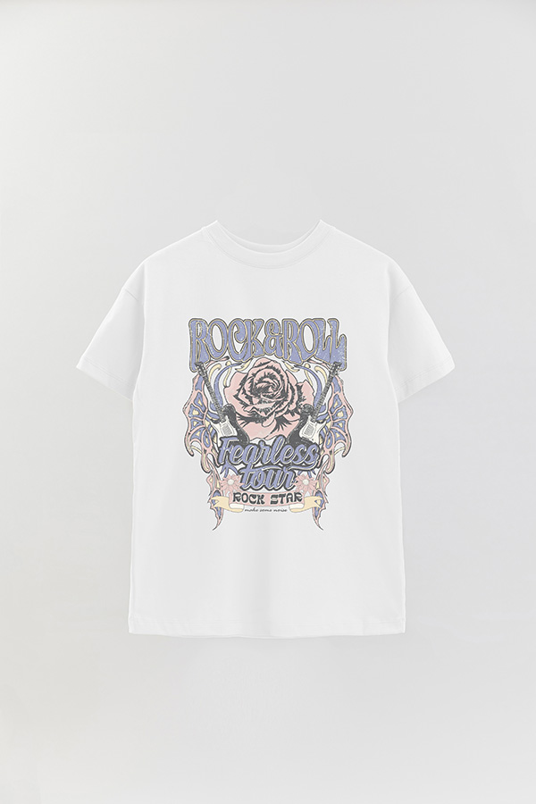 REMERA OVER ESTAMPADA ROCK N ROLL