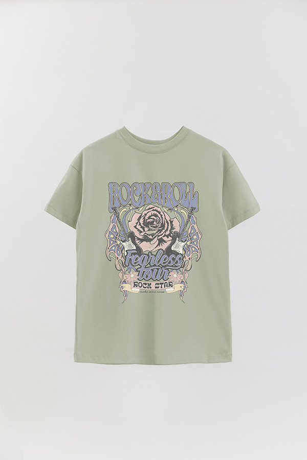REMERA OVER ESTAMPADA ROCK N ROLL