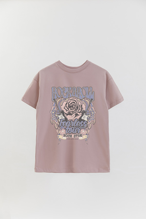 REMERA OVER ESTAMPADA ROCK N ROLL