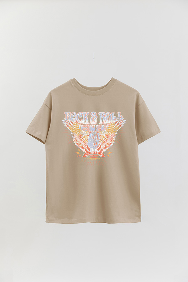 REMERA OVER ESTAMPADA ROCK N ROLL 4