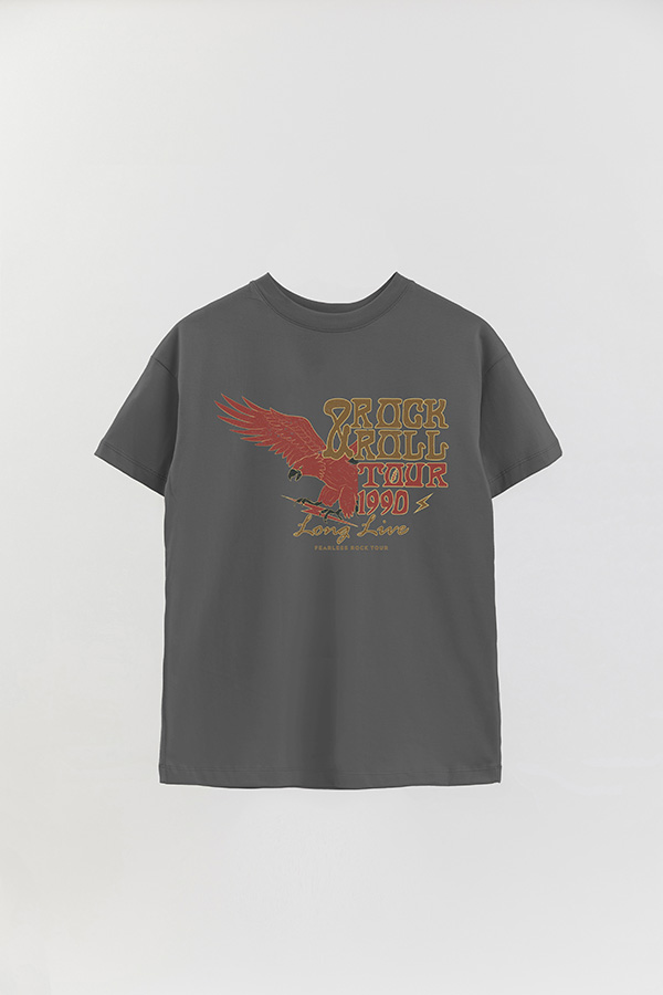 REMERA OVER ESTAMPADA RNR TOUR 1990