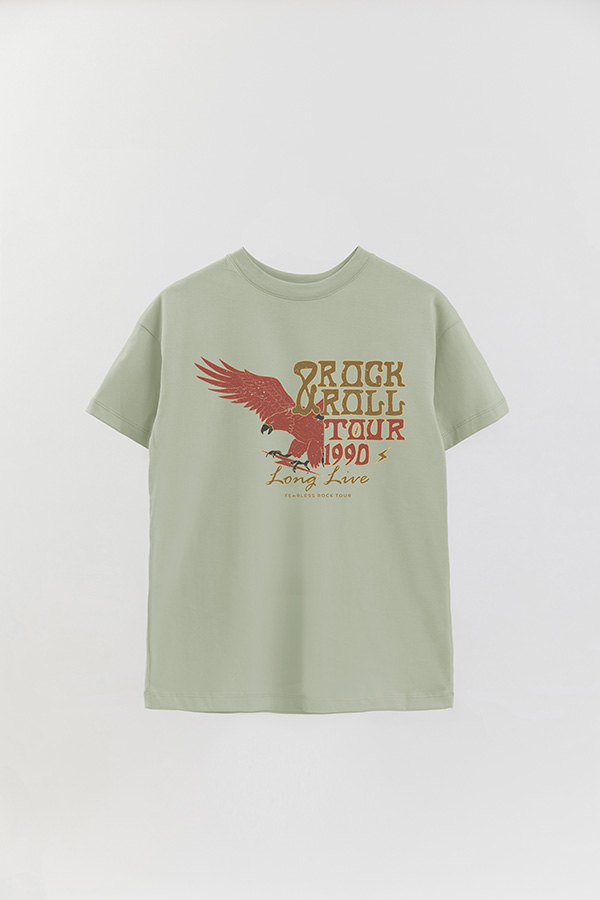 REMERA OVER ESTAMPADA RNR TOUR 1990