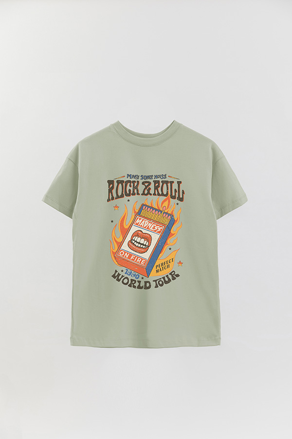 REMERA OVER ESTAMPADA RNR MAKE SOME NOISE