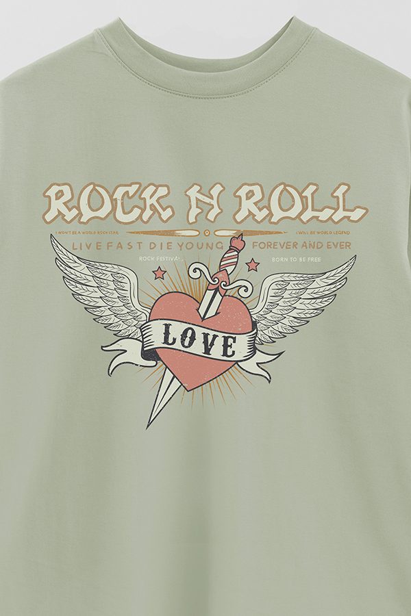 REMERA OVER ESTAMPADA RNR LOVE