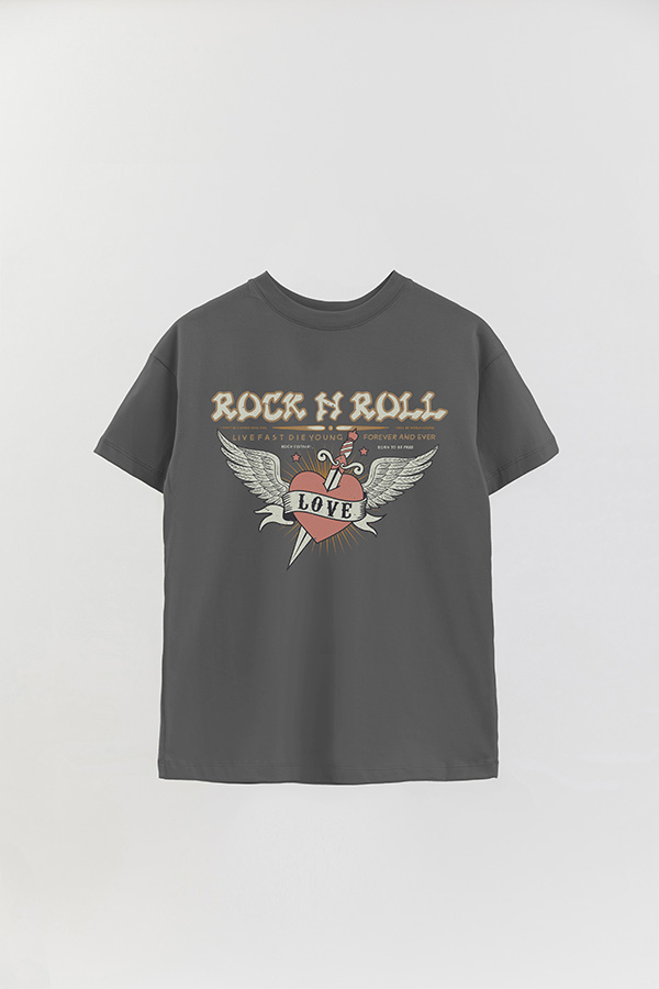 REMERA OVER ESTAMPADA RNR LOVE