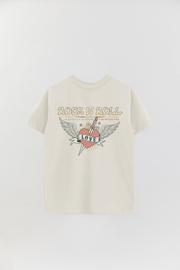 REMERA OVER ESTAMPADA RNR LOVE