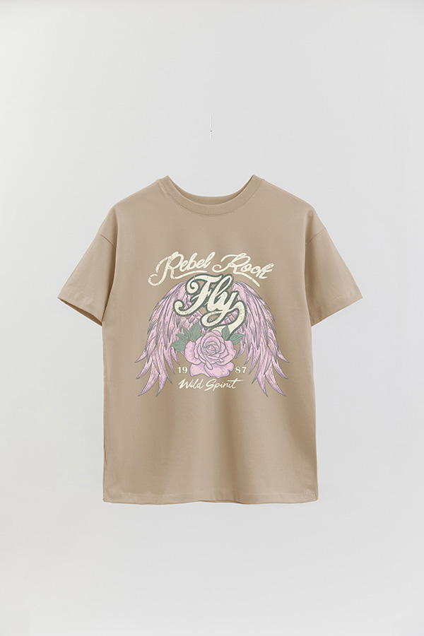 REMERA OVER ESTAMPADA REBEL ROCK 2