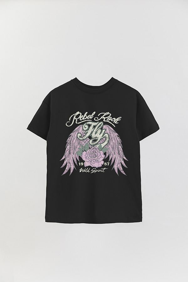 REMERA OVER ESTAMPADA REBEL ROCK 2