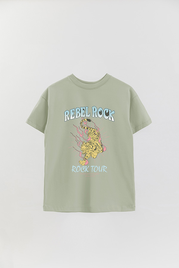 REMERA OVER ESTAMPADA REBEL ROCK 1