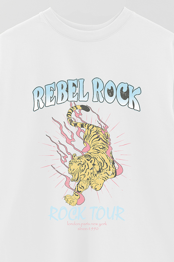 REMERA OVER ESTAMPADA REBEL ROCK 1