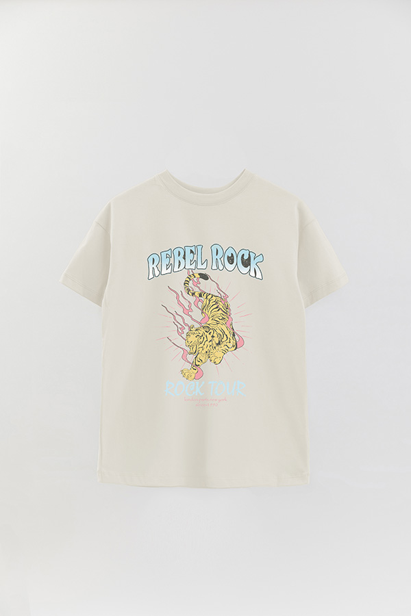 REMERA OVER ESTAMPADA REBEL ROCK 1
