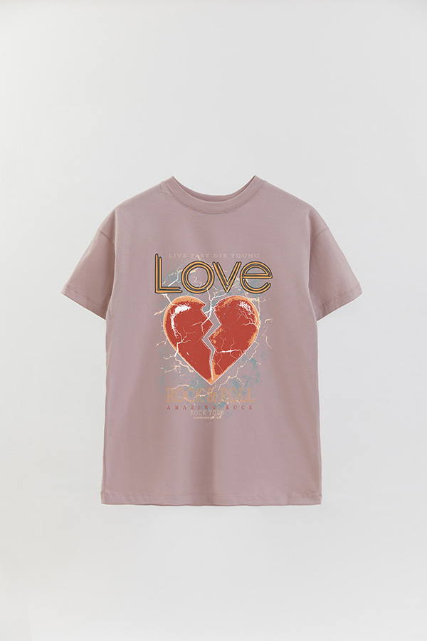 REMERA OVER ESTAMPADA LOVE