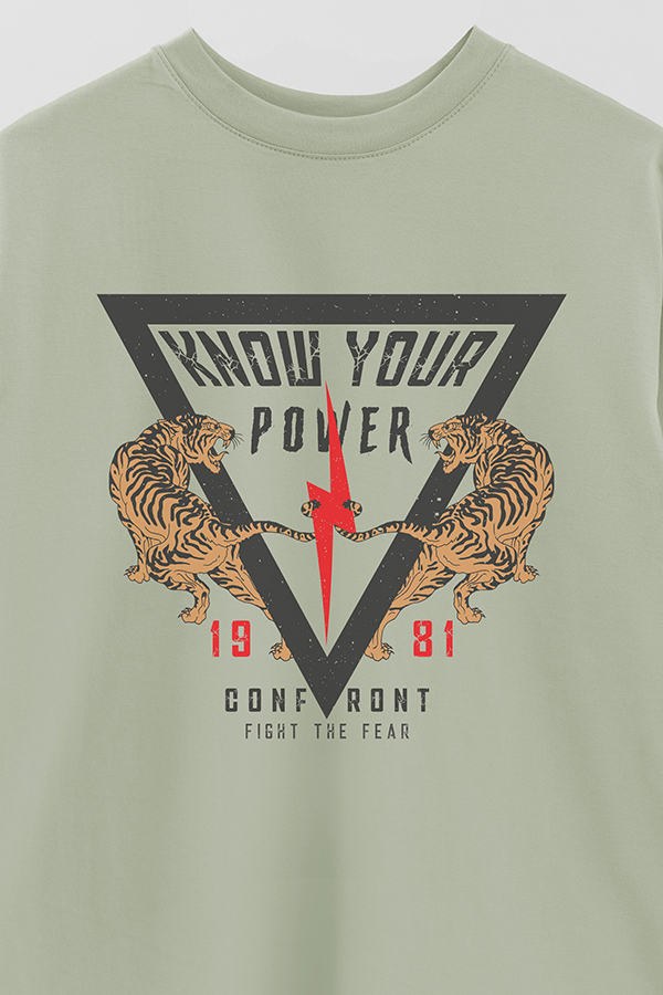 REMERA OVER ESTAMPADA KNOW YOUR POWER