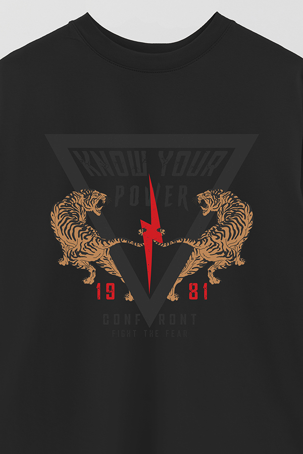 REMERA OVER ESTAMPADA KNOW YOUR POWER