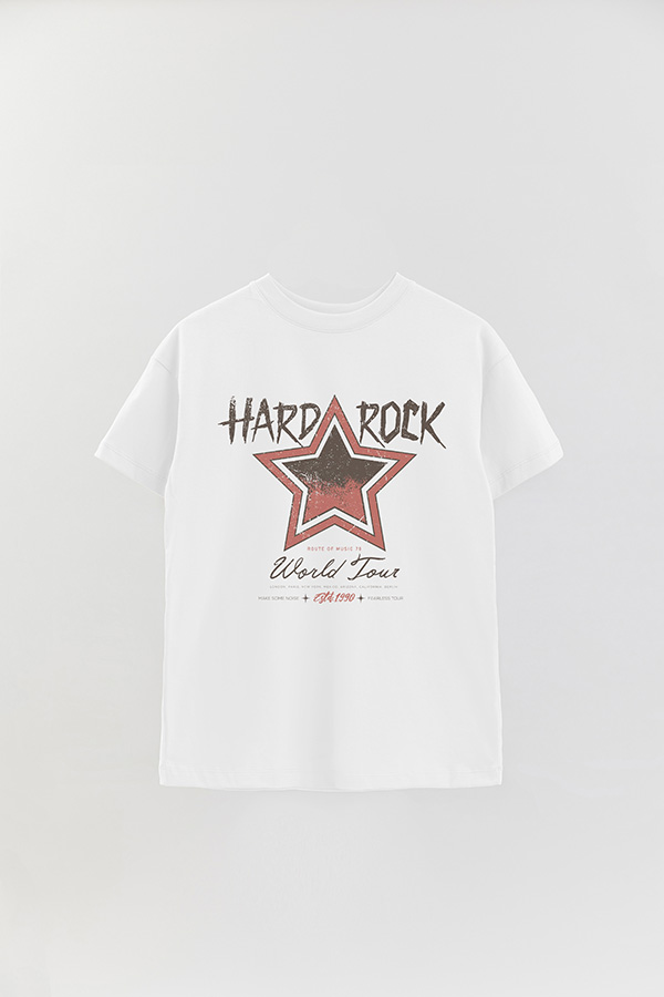 REMERA OVER ESTAMPADA HARD ROCK