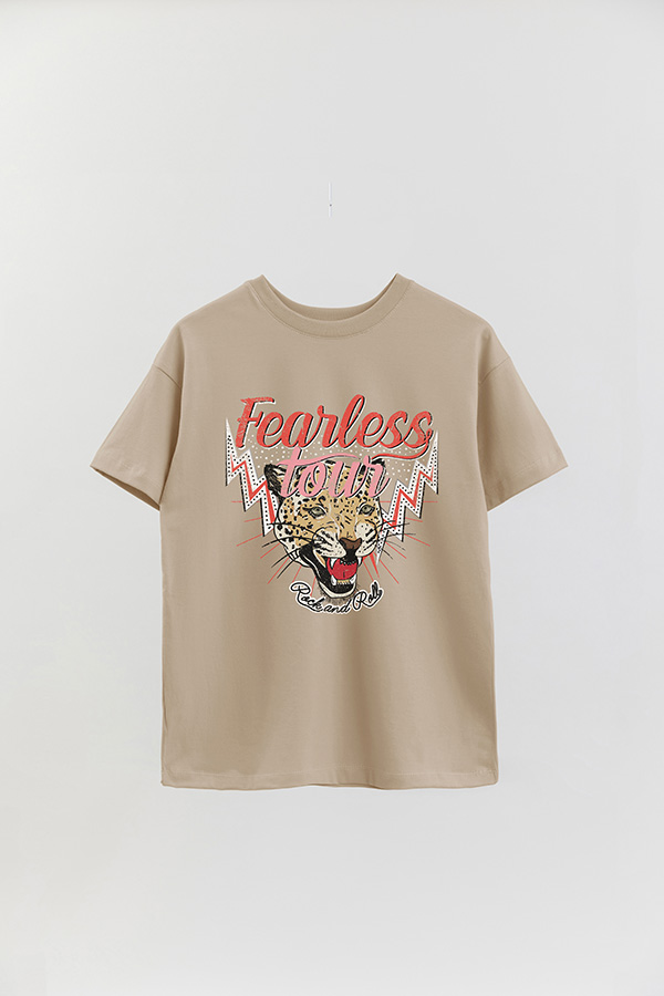 REMERA OVER ESTAMPADA FEARLESS LEOPARD 1