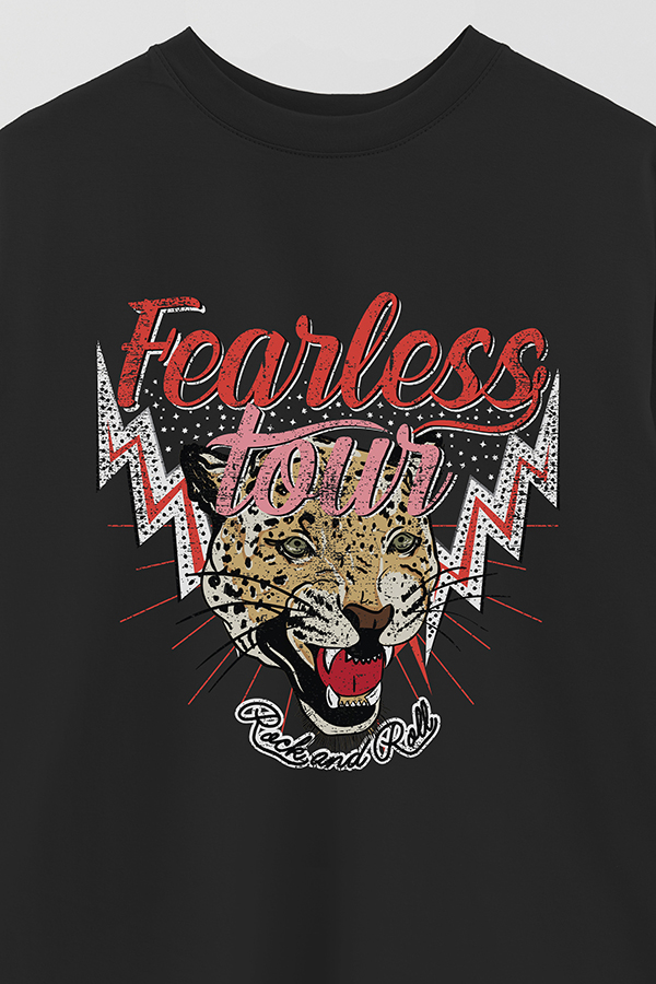 REMERA OVER ESTAMPADA FEARLESS LEOPARD 1