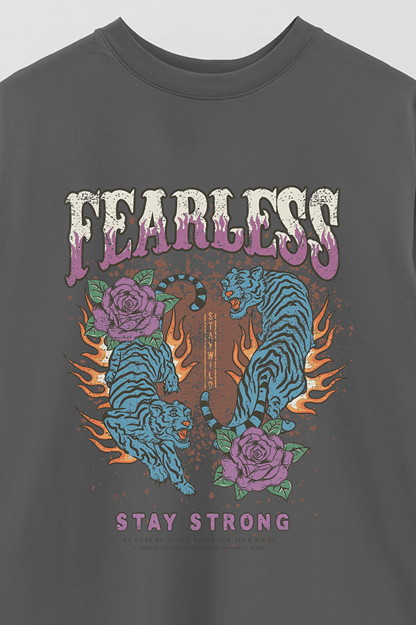 REMERA OVER ESTAMPADA FEARLESS 2