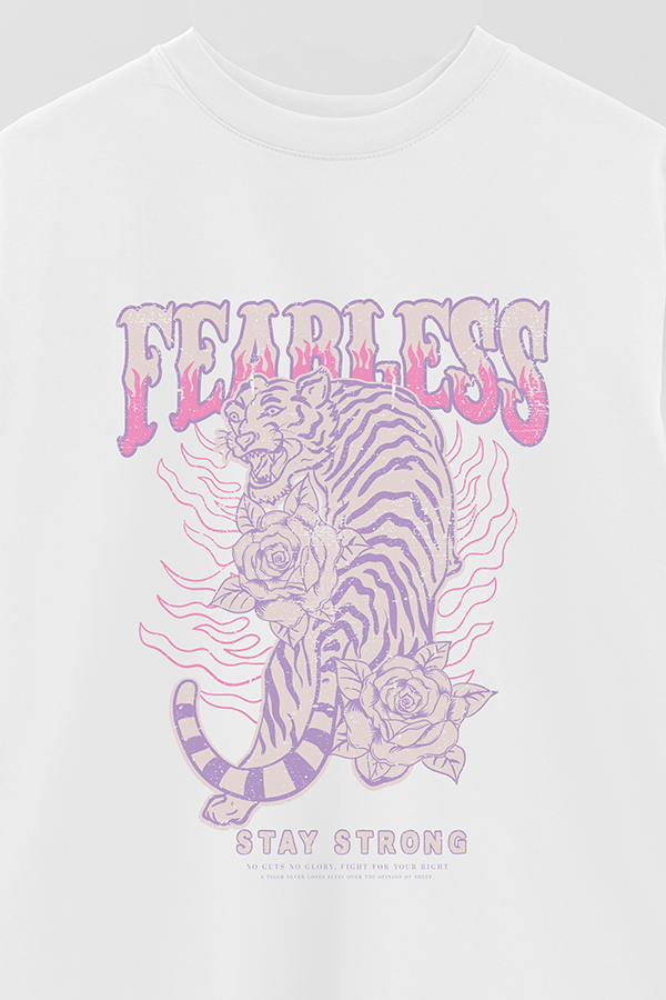REMERA OVER ESTAMPADA FEARLESS 1