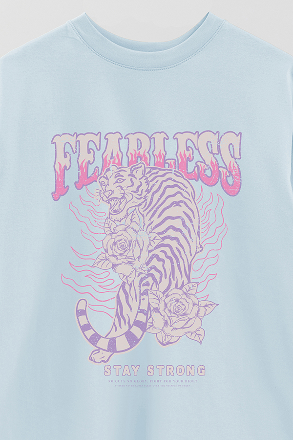 REMERA OVER ESTAMPADA FEARLESS 1