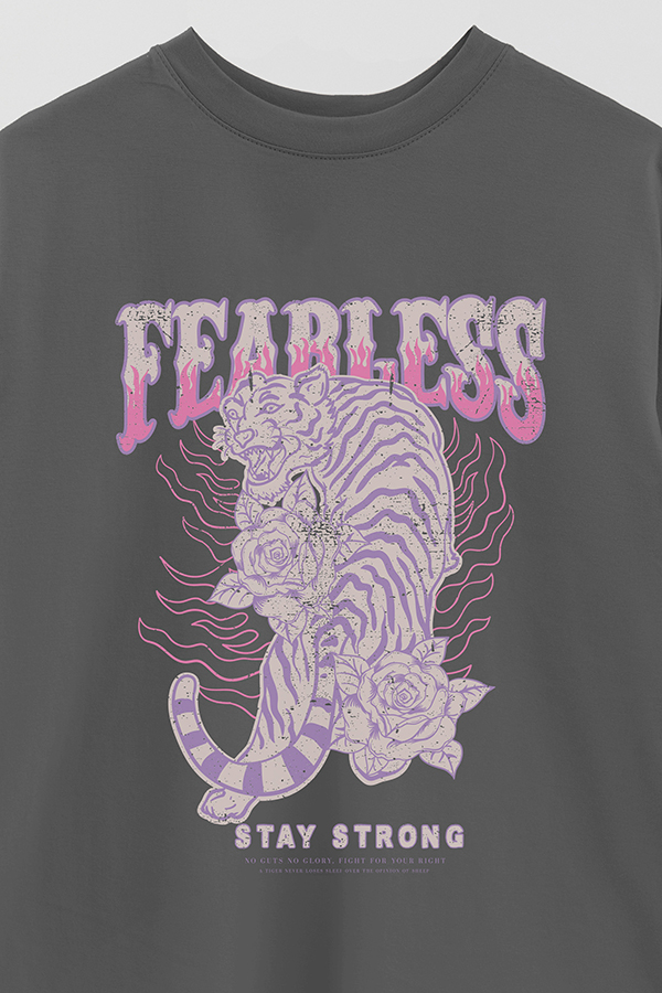 REMERA OVER ESTAMPADA FEARLESS 1