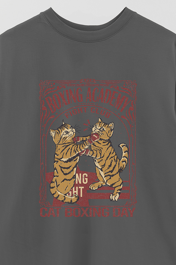 REMERA OVER ESTAMPADA CAT BOXING