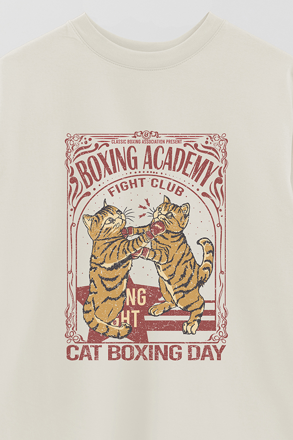 REMERA OVER ESTAMPADA CAT BOXING