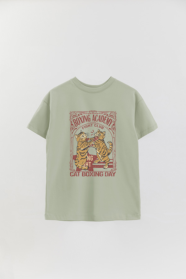 REMERA OVER ESTAMPADA CAT BOXING