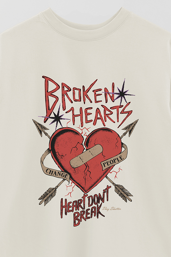 REMERA OVER ESTAMPADA BROKEN HEARTS