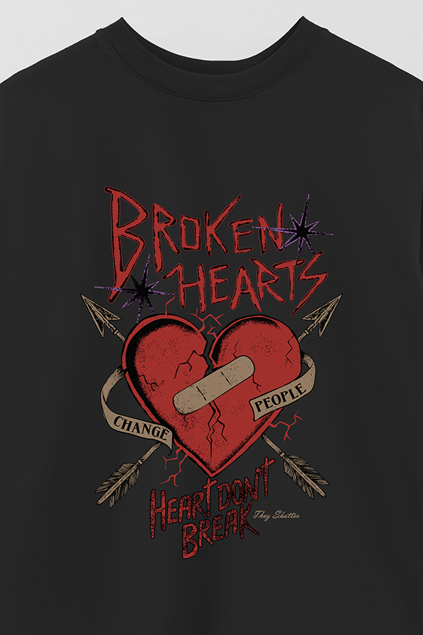 REMERA OVER ESTAMPADA BROKEN HEARTS