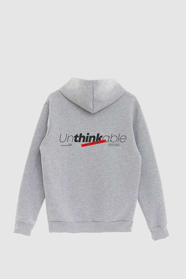 BUZO HOODIE ESTAMPADO UNTHINKABLE