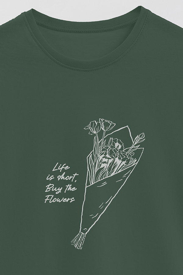 REMERA BASICA ESTAMPADA HD BUY THE FLOWERS