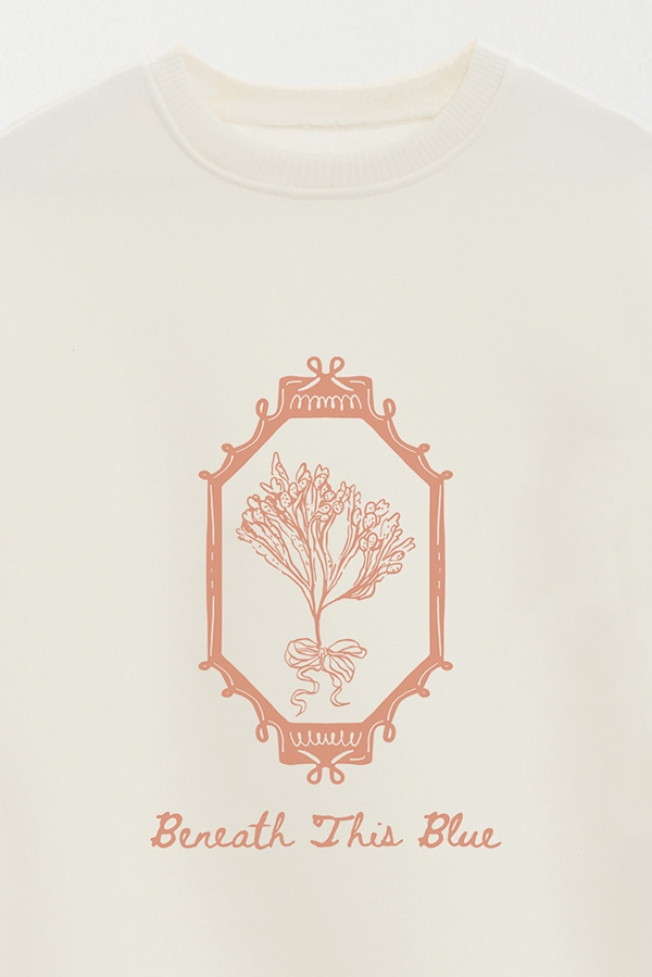 BUZO CREWNECK ESTAMPADO SKETCH BENEATH