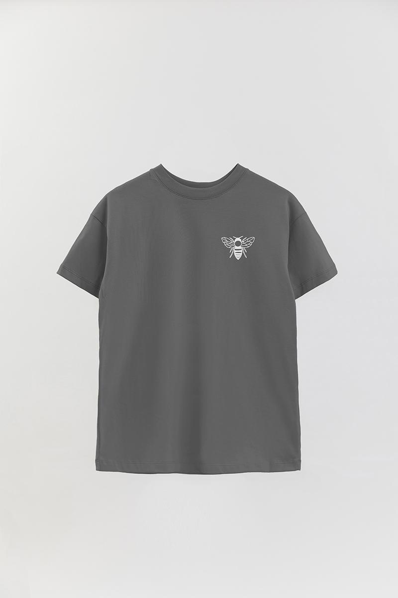 REMERA OVER ESTAMPADA UNISEX BEE