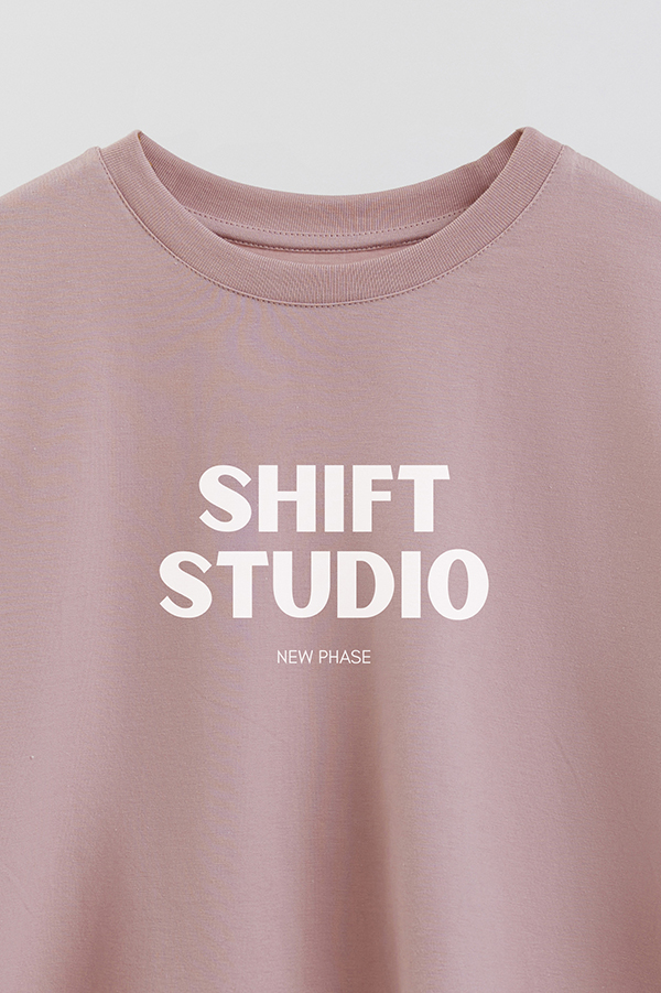 REMERA CROP ESTAMPADA BD SHIFT STUDIO