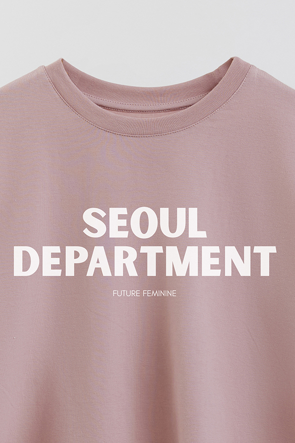 REMERA CROP ESTAMPADA BD SEOUL DEPARTMENT