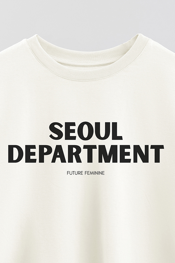REMERA CROP ESTAMPADA BD SEOUL DEPARTMENT