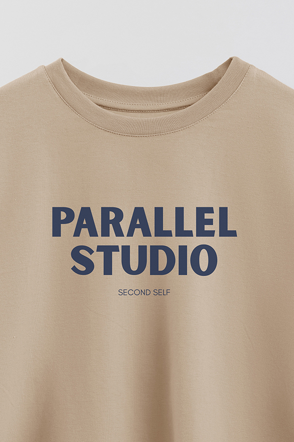 REMERA CROP ESTAMPADA BD PARALLEL STUDIO