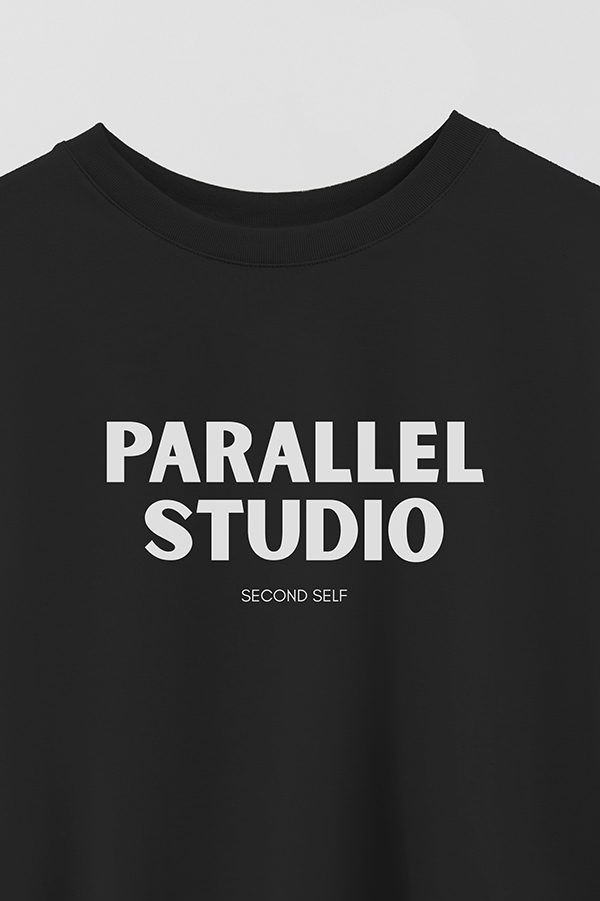 REMERA CROP ESTAMPADA BD PARALLEL STUDIO