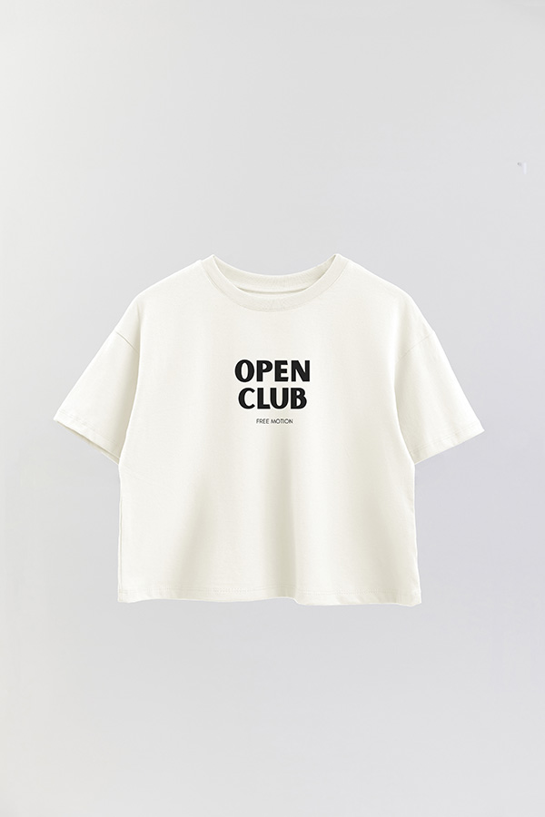REMERA CROP ESTAMPADA BD OPEN CLUB