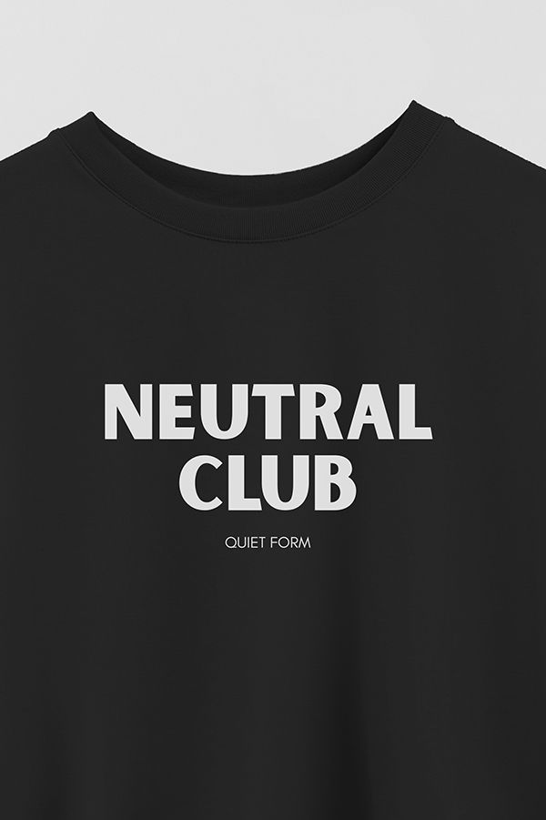 REMERA CROP ESTAMPADA BD NEUTRAL CLUB