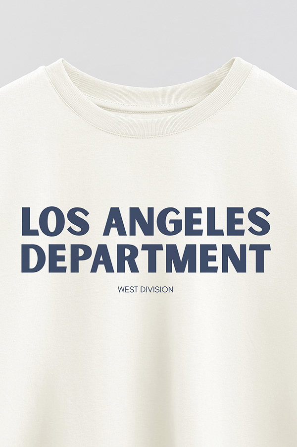 REMERA CROP ESTAMPADA BD LA DEPARTMENT