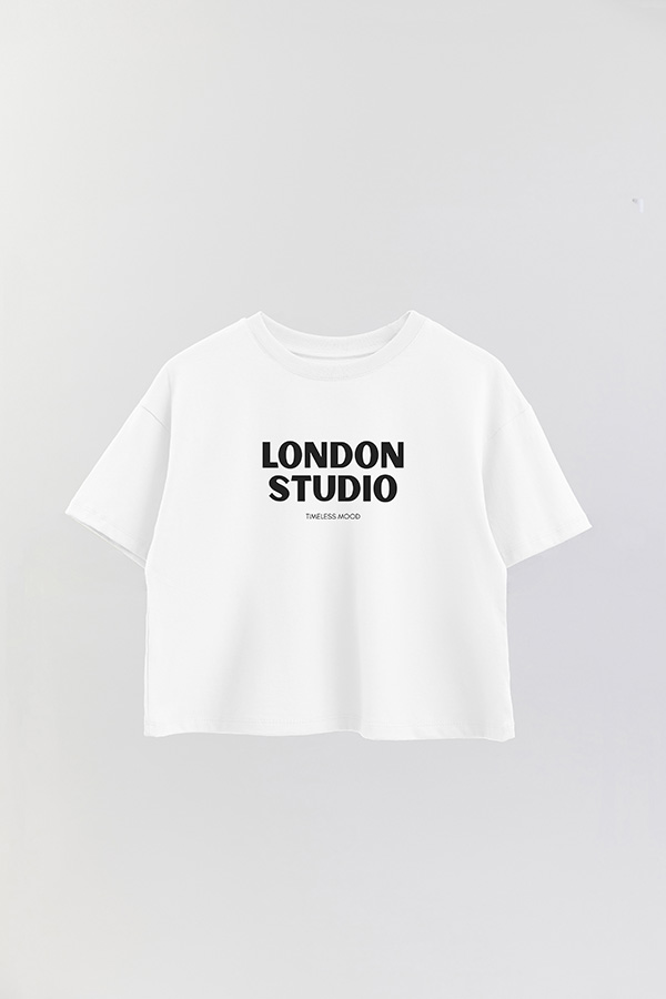 REMERA CROP ESTAMPADA BD LONDON STUDIO