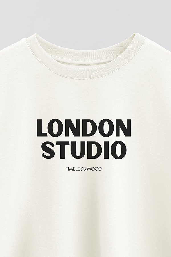 REMERA CROP ESTAMPADA BD LONDON STUDIO