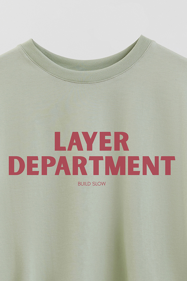 REMERA CROP ESTAMPADA BD LAYER DEPT