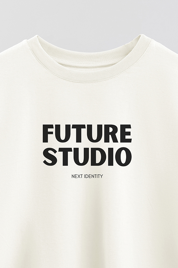 REMERA CROP ESTAMPADA BD FUTURE