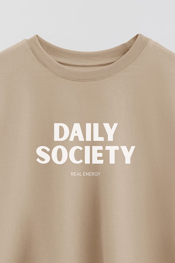 REMERA CROP ESTAMPADA BD DAILY SOCIETY