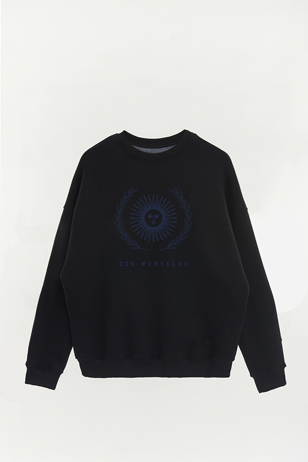 BUZO CREWNECK ESTAMPADO ARG LAUREL OID MORTALES