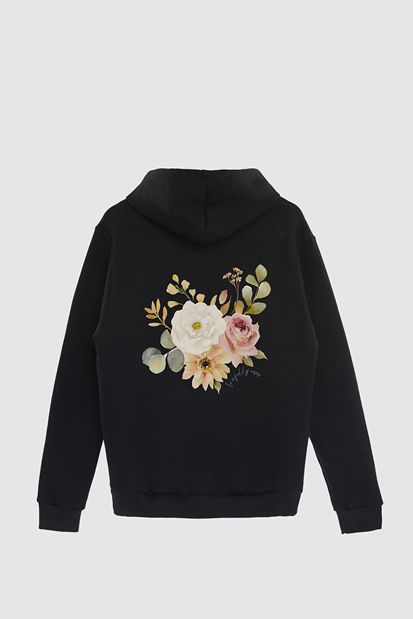 HOODIE FB ESTAMPADO FLORAL IN A FIELD OF ROSES