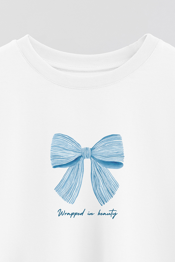 REMERA CROP ESTAMPADA COASTAL WRAPPED IN BEAUTY